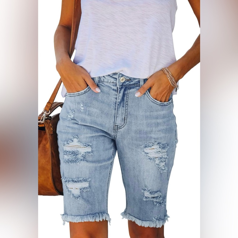 Women's Ripped Mid-Rise Denim Bermuda Shorts Frayed
Stretch Jean Shorts, XXL
